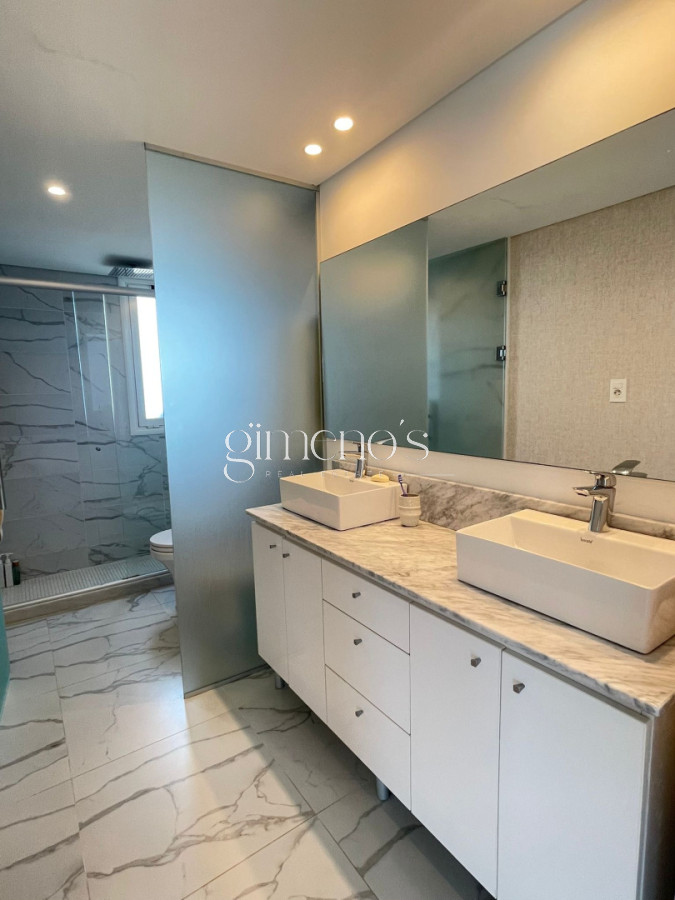 Apartamento ID.1013 - Apartamento de 3 suites en Venta Piedra del Chileno - Punta del Este