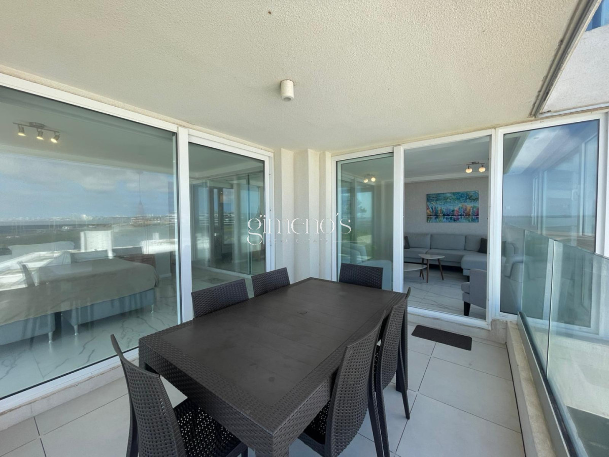 Apartamento ID.1013 - Apartamento de 3 suites en Venta Piedra del Chileno - Punta del Este