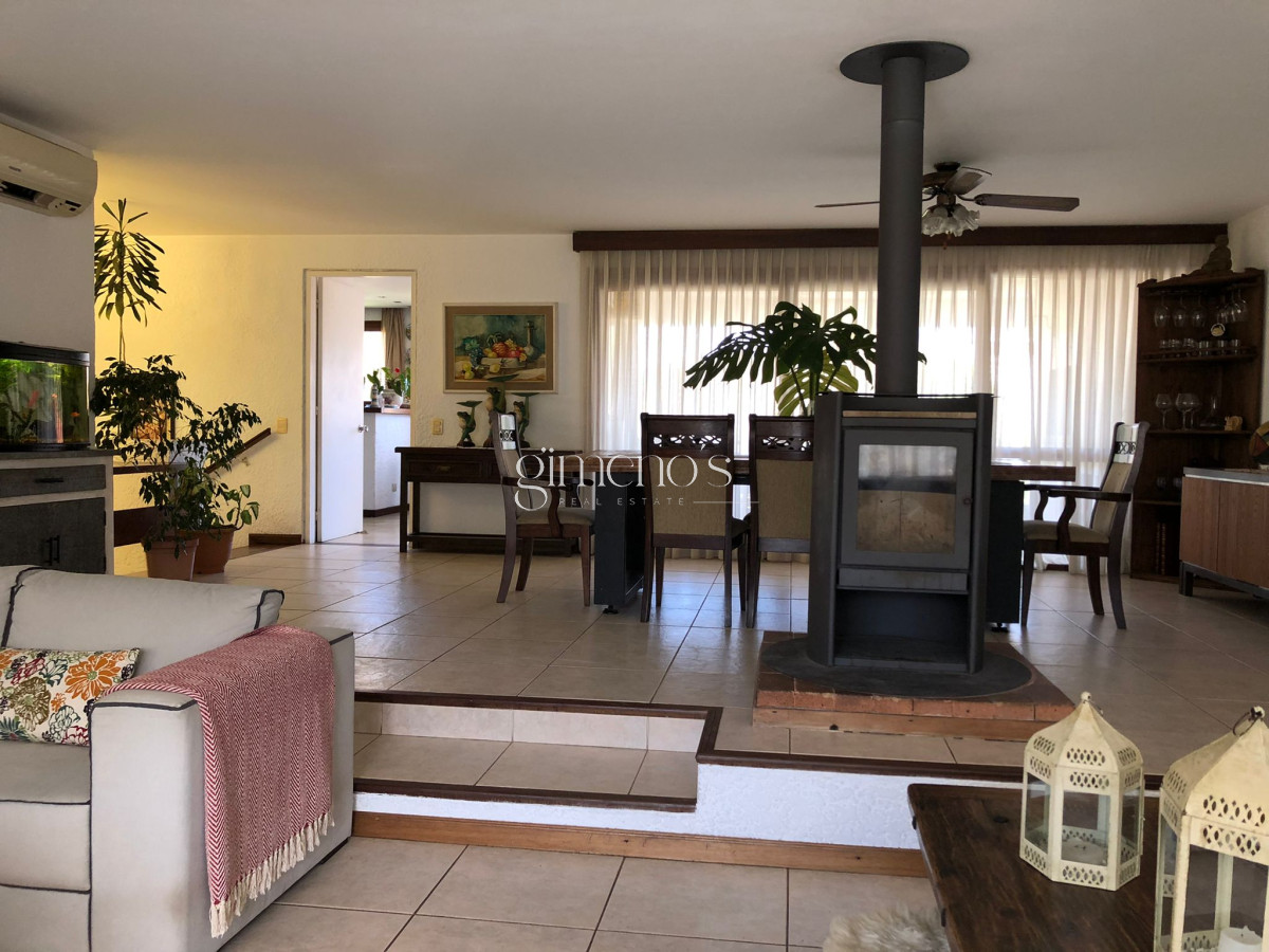 Casa ID.271 - Alquiler Verano Casa en Mansa - Punta del Este