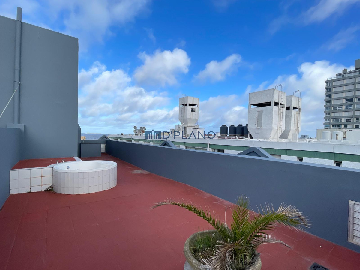Apartamento ID.90 - EN PENINSULA CON AZOTEA PROPIA CON PARRILLERO Y JACUZZI