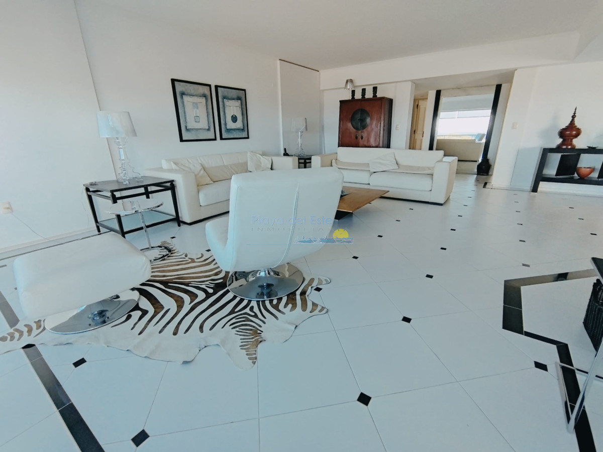 Brava - GoPunta - Portal Inmobiliario de Punta del Este - Maldonado