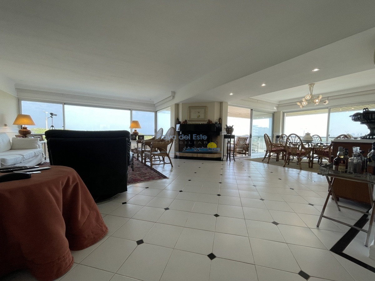Brava - GoPunta - Portal Inmobiliario de Punta del Este - Maldonado