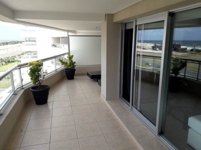 Apartamento en Punta del Este, Brava - AND912A