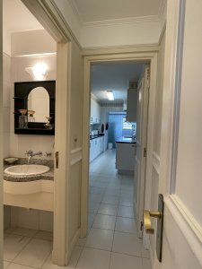 Amplio apartamento en primera línea  - AND8691A