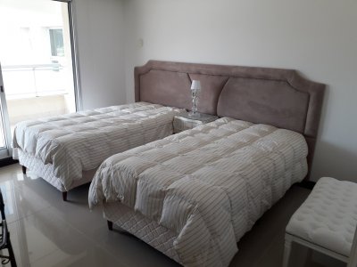 Apartamento en Punta del Este, Brava - AND912A