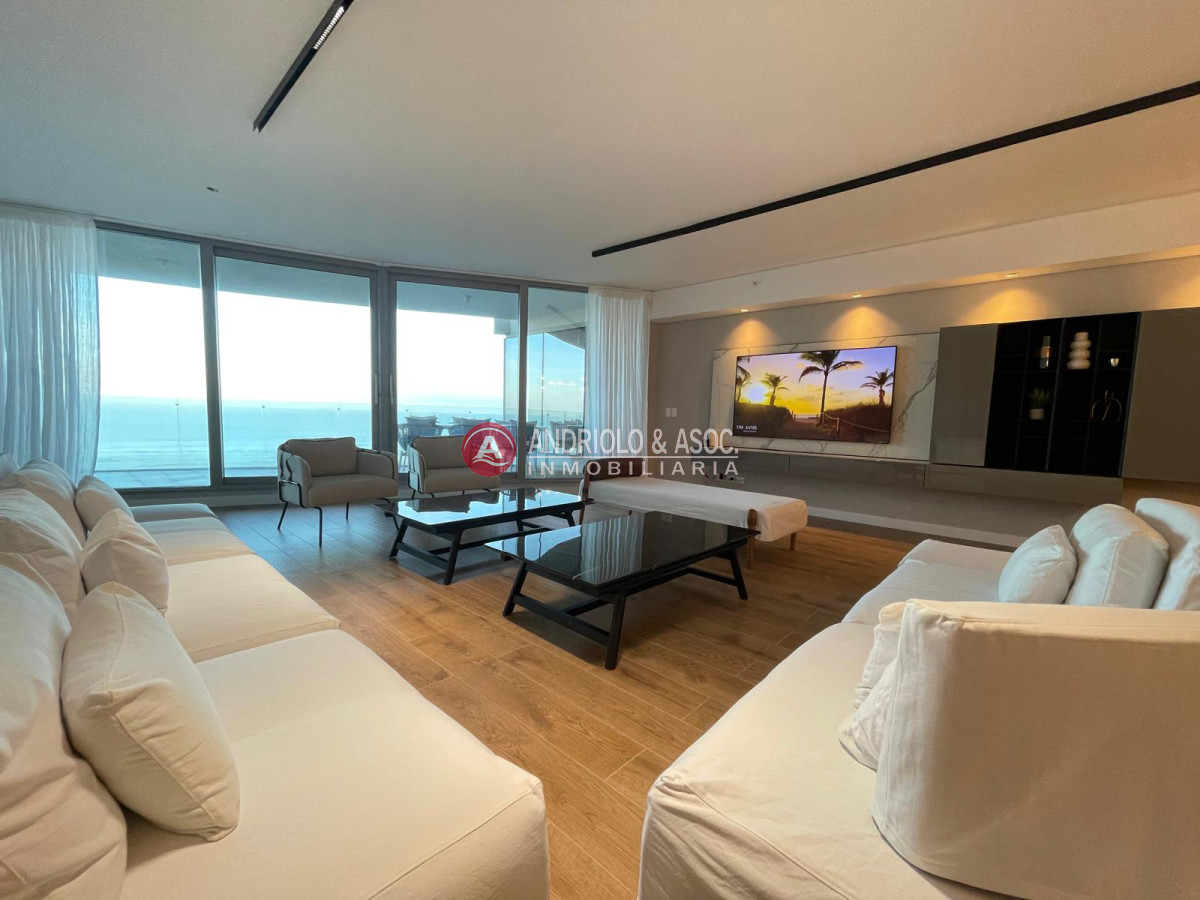 Apartamento en Trump  - AND9800A
