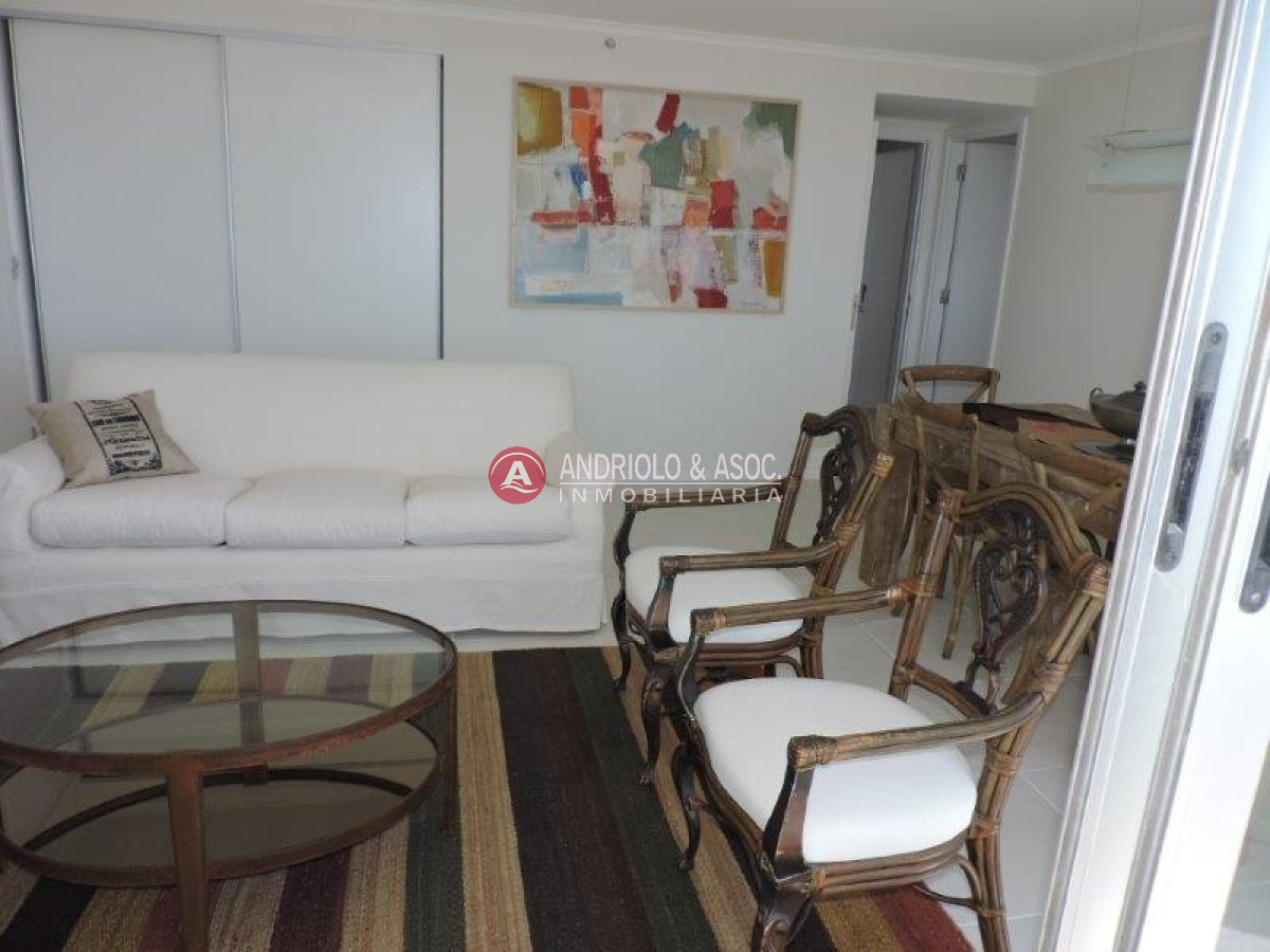 Apartamento en Punta del Este  - AND9897A