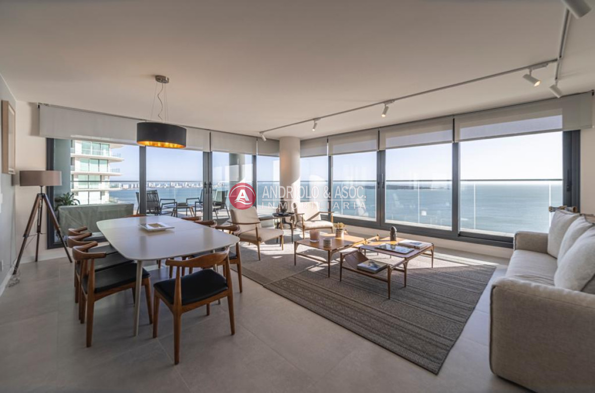 Apartamento de lujo en primera línea - AND8820A