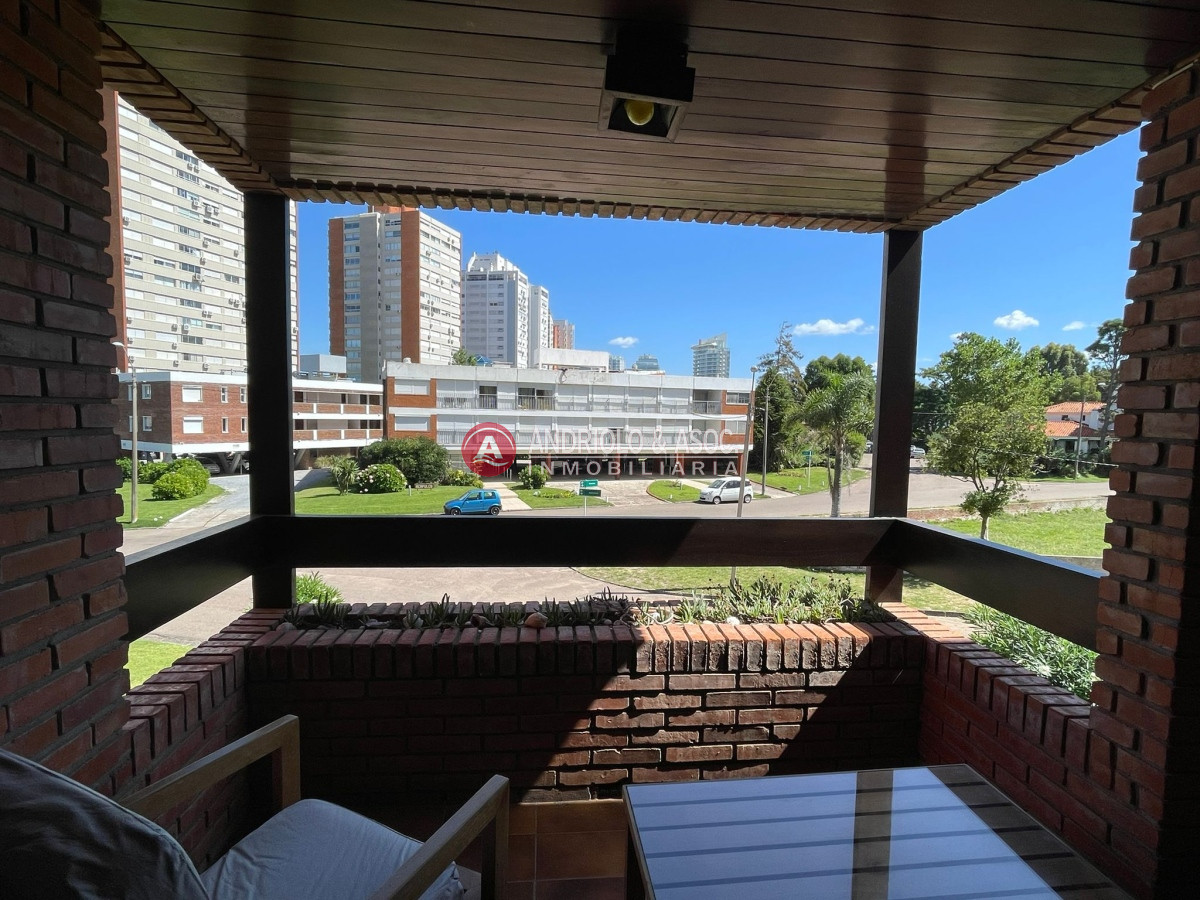 Apartamento ID.9041 - Apartamento en Punta del Este en alquiler anual 