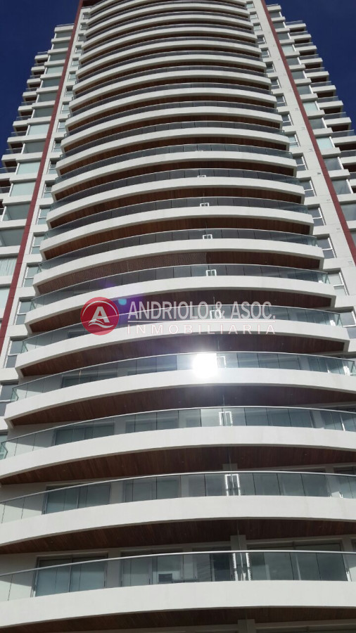 apartamento en alquiler anual  - AND8573A