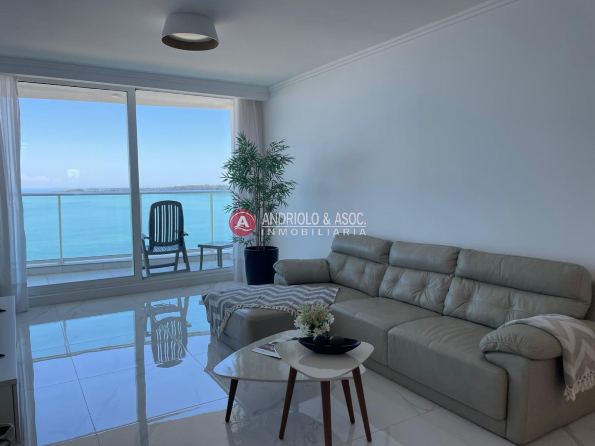 Apartamento en Punta del Este, Mansa - AND7634A
