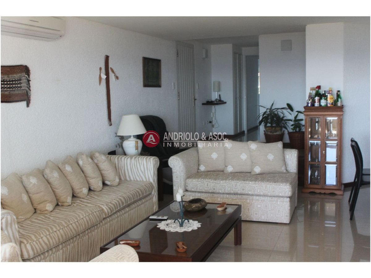 Apartamento ID.3683 - Apartamento en Punta del Este, Mansa