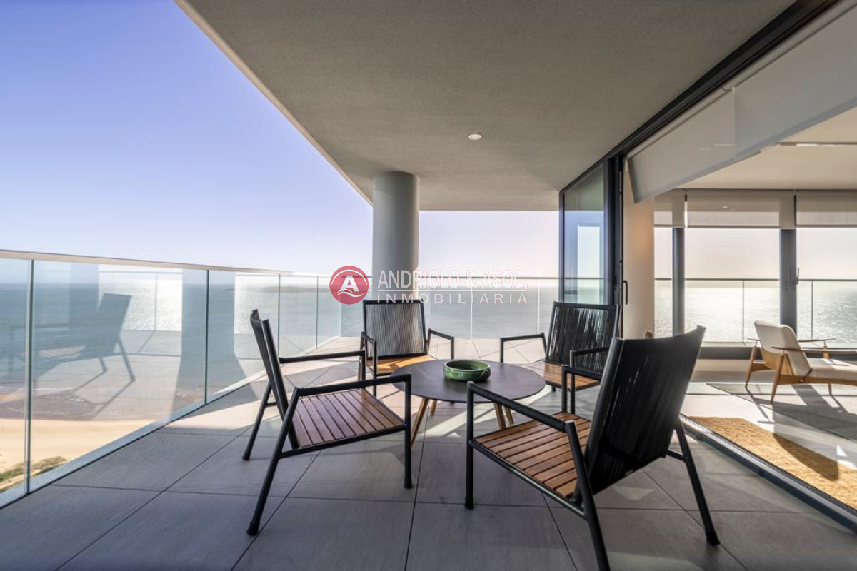 Apartamento ID.8820 - Apartamento de lujo en primera línea