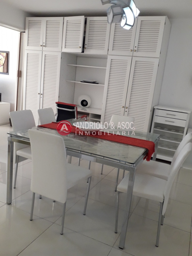 Apartamento ID.2264 - edificio a metros de playa brava 