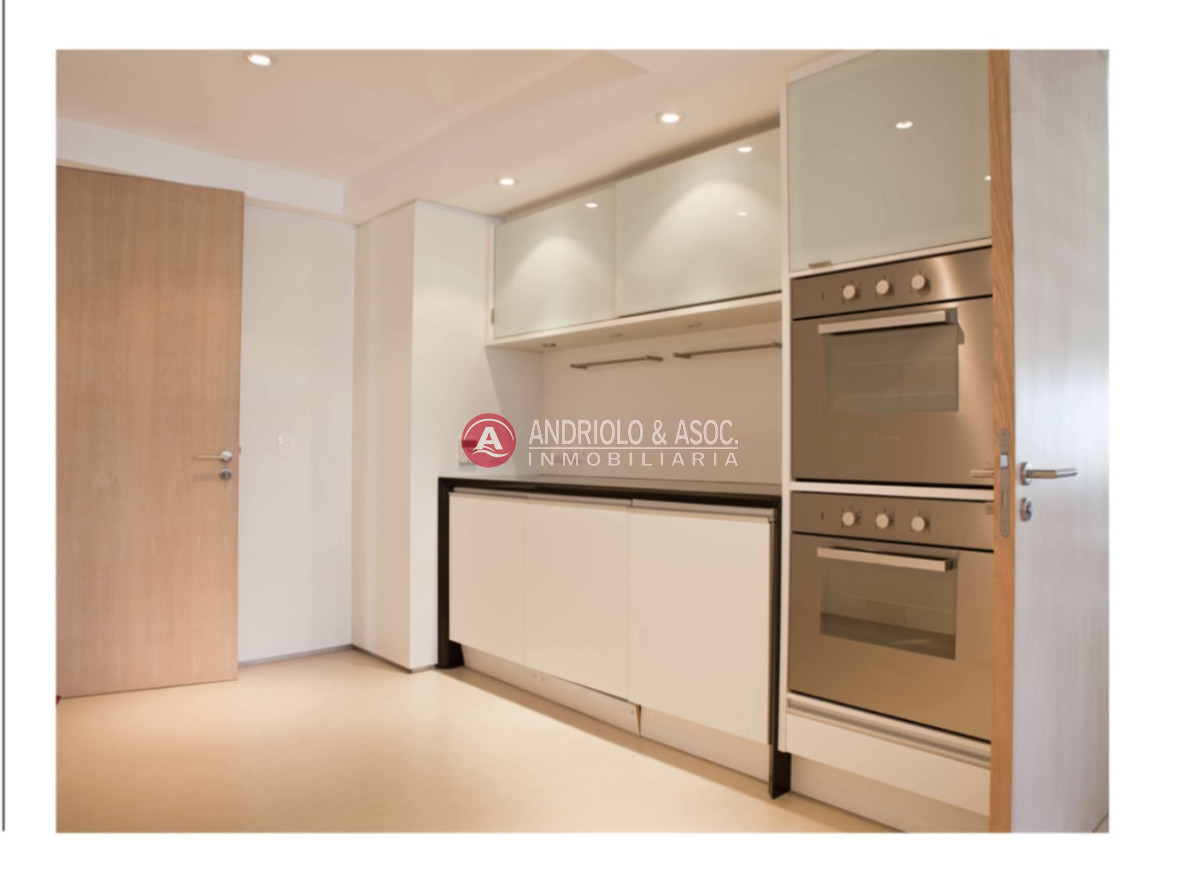 Apartamento ID.8861 - Apartamento en primera línea 