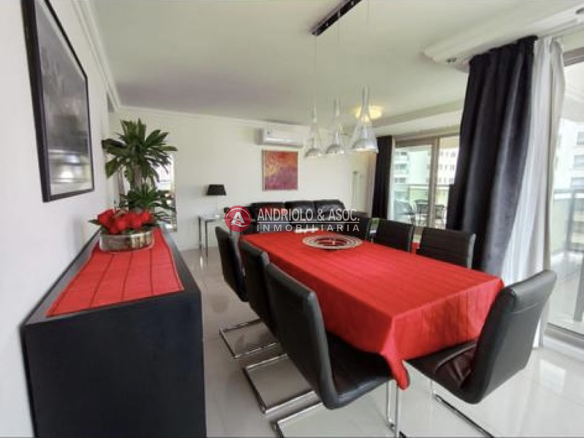 Apartamento ID.8867 - Apartamento en torre de categoría 