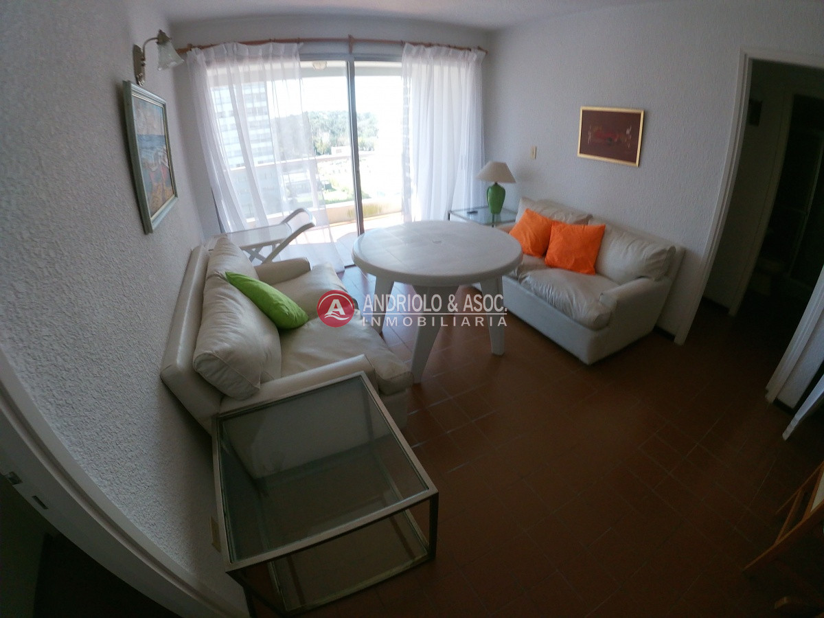 Apartamento ID.6596 - VENTA DE APARTAMENTO EN ZONA ROOSEVELT. TORRE IBIZA