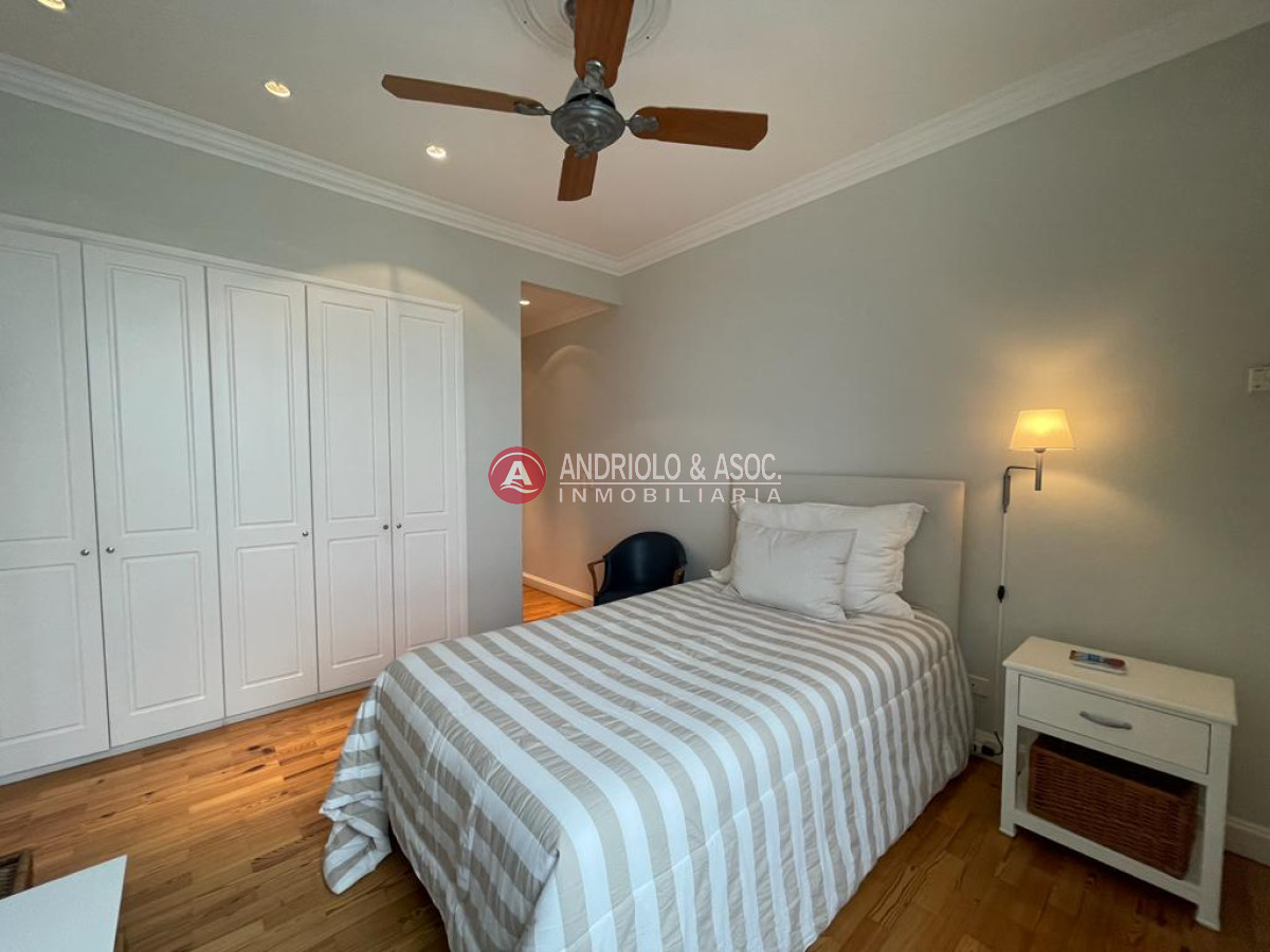 Apartamento ID.8793 - Penthouse en primera línea  