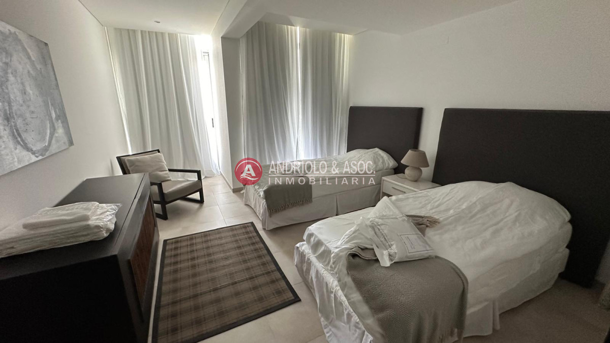 Apartamento ID.9357 - Penthouse en la Barra 