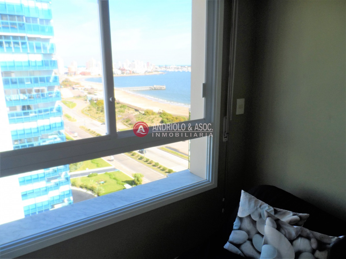 Apartamento ID.254 - primera linea de playa mansa 