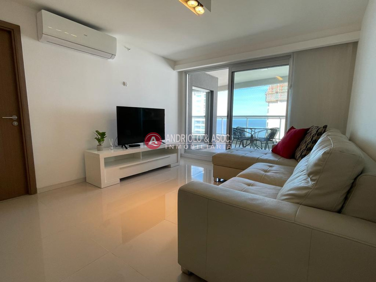 Apartamento ID.8750 - Apartamento en torre de categoría 