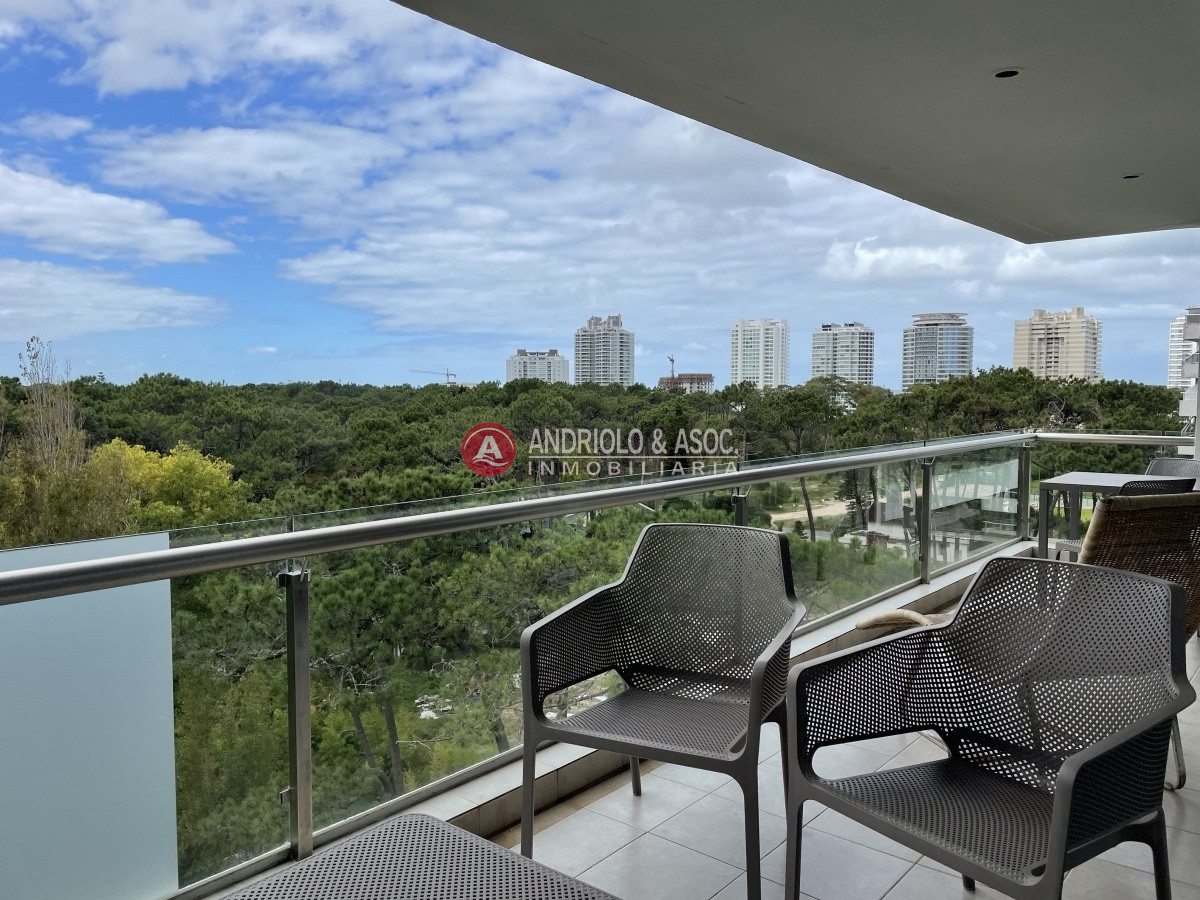 Apartamento ID.8467 - Apartamento en la mejor zona de Punta del este 