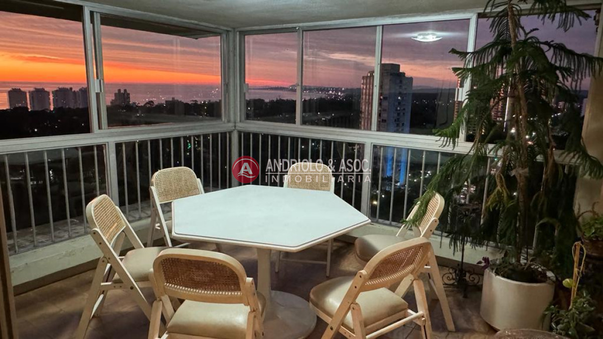 Apartamento ID.9293 - Apartamento en Punta del Este