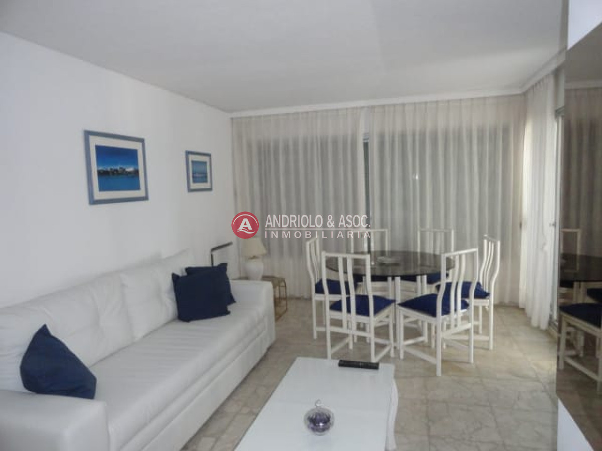 Apartamento ID.4044 - piso alto en Península, hermosa vista 