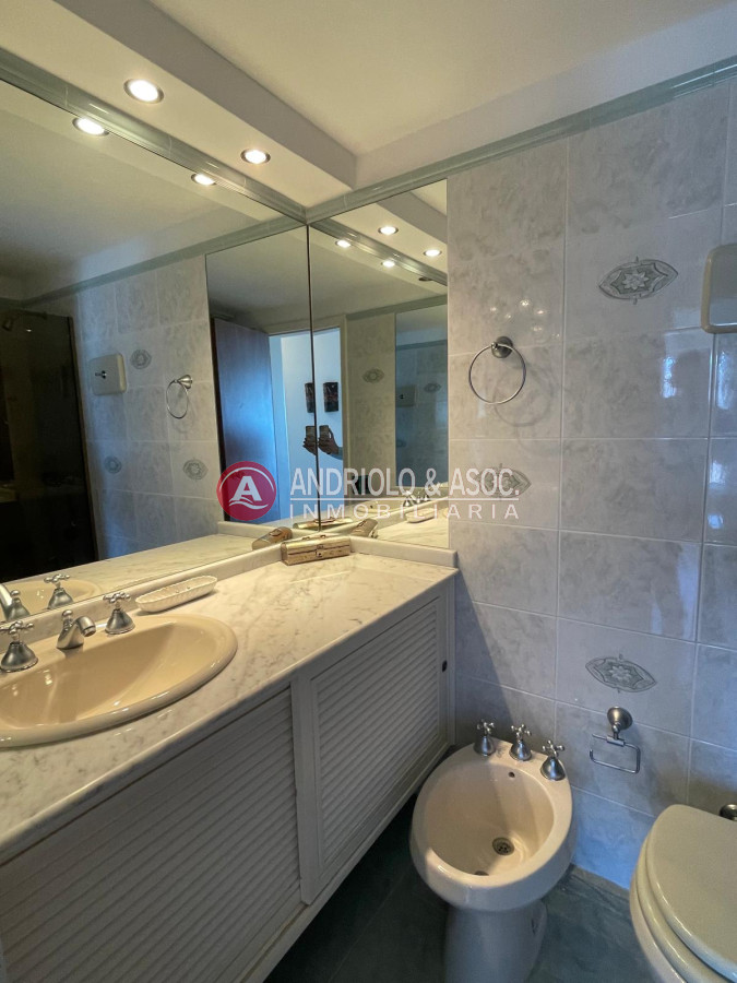 Apartamento ID.9490 - Apartamento en Punta del Este, Península