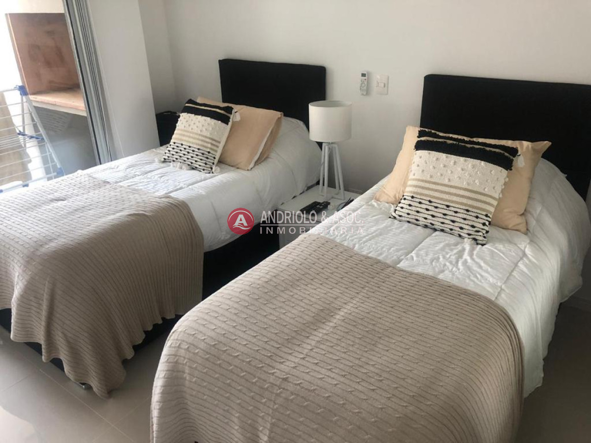 Apartamento ID.8238 - ALQUILER DE TEMPORADA APARTAMENTO FRENTE A PLAYA BRAVA