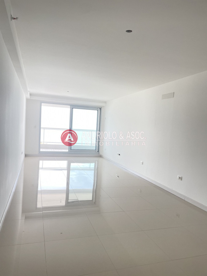 Apartamento ID.8473 - Apartamento en Punta del Este, Brava