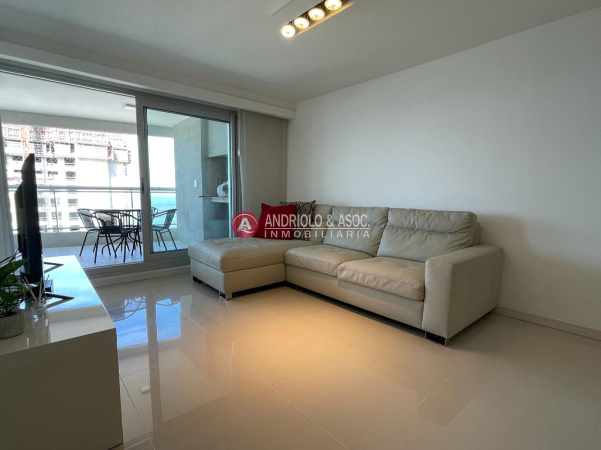 Apartamento ID.8750 - Apartamento en torre de categoría 