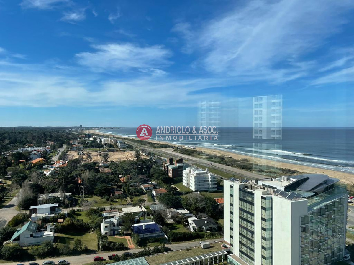 Apartamento ID.8750 - Apartamento en torre de categoría 