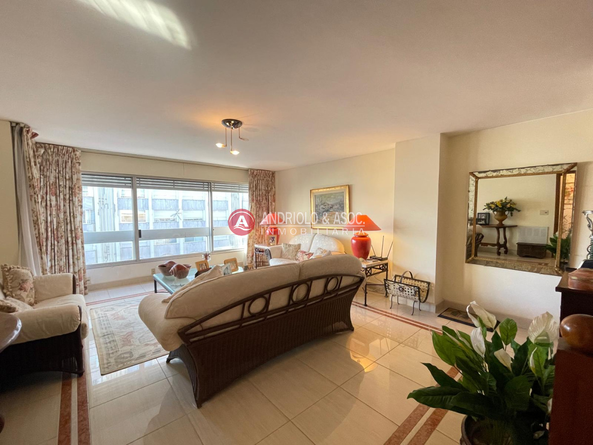 Apartamento ID.2756 - Apartamento en Punta del Este, Península