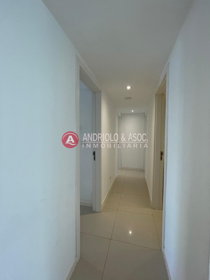 Apartamento ID.9106 - Apartamento en Punta del Este, Mansa