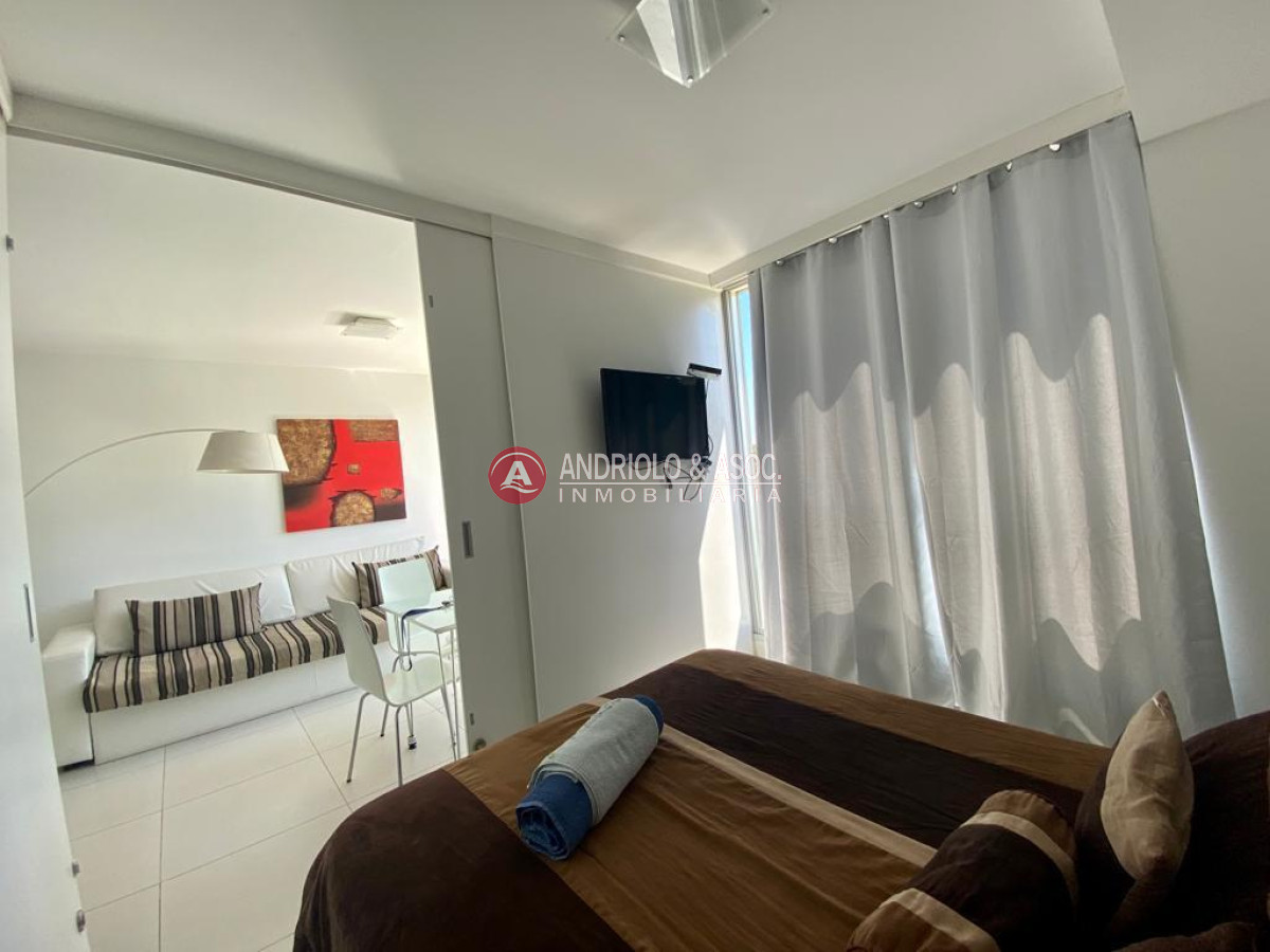 Apartamento ID.9126 - Monoambiente en Punta del Este