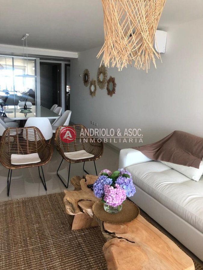 Apartamento ID.8238 - ALQUILER DE TEMPORADA APARTAMENTO FRENTE A PLAYA BRAVA