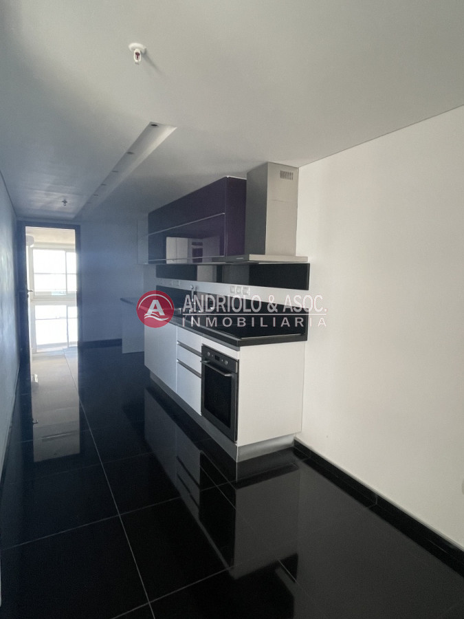 Apartamento ID.7915 - VENTA DE APARTAMENTO A METROS DE PLAYA BRAVA A ESTRENAR