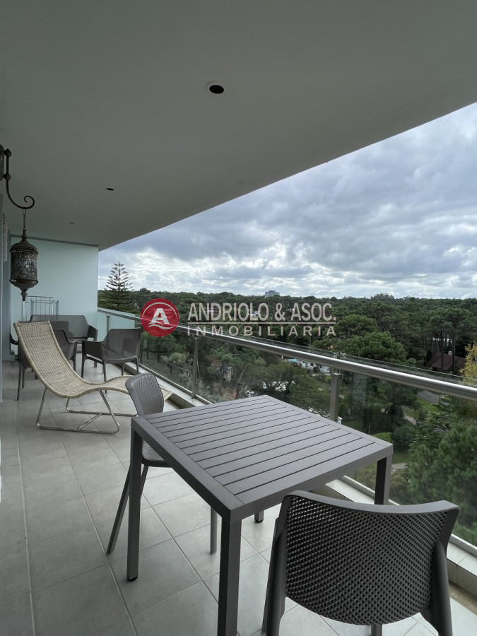 Apartamento ID.8467 - Apartamento en la mejor zona de Punta del este 