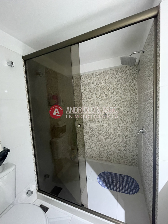 Apartamento ID.8410 -  hermosa propiedad de 4 dormitorios, 5 baños y 3 suites 