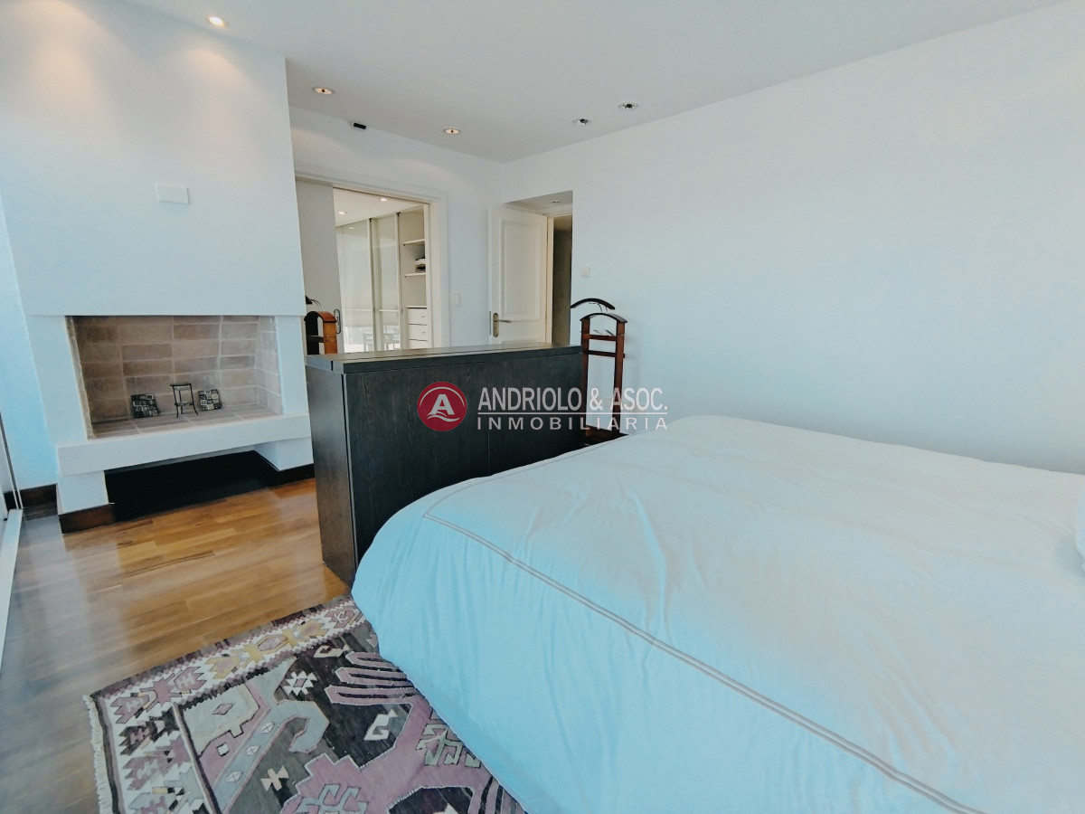 Apartamento ID.309 - ALQUILER HERMOSO DUPLEX EN PRIMERA LINEA BRAVA