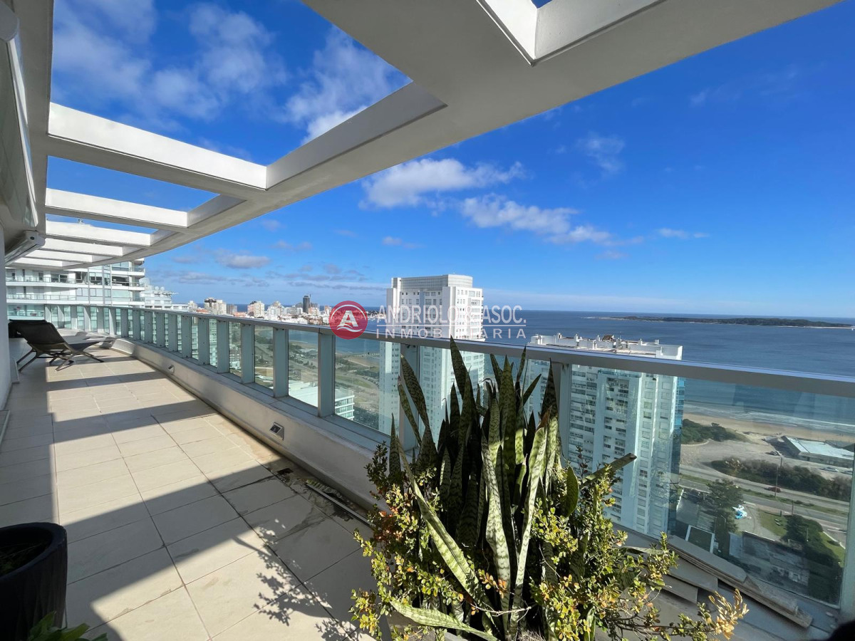 Apartamento ID.9815 - Penthouse en Punta del Este 