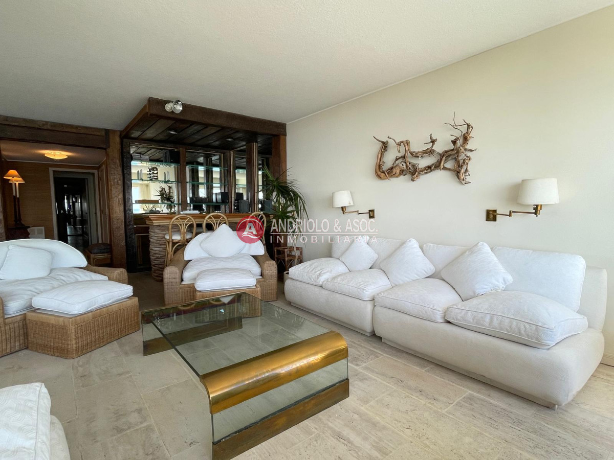 Apartamento ID.3928 - apartamento en primera linea de playa mansa 