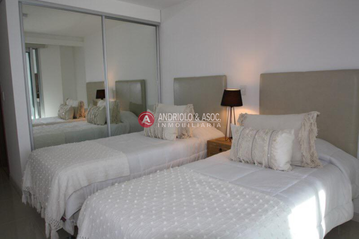 Apartamento ID.8387 - Apartamento en Punta del Este, Brava