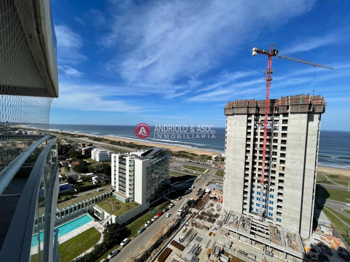 Apartamento ID.8750 - Apartamento en torre de categoría 