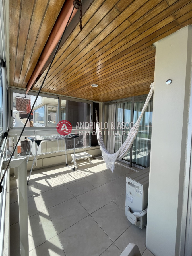 Apartamento ID.8410 -  hermosa propiedad de 4 dormitorios, 5 baños y 3 suites 