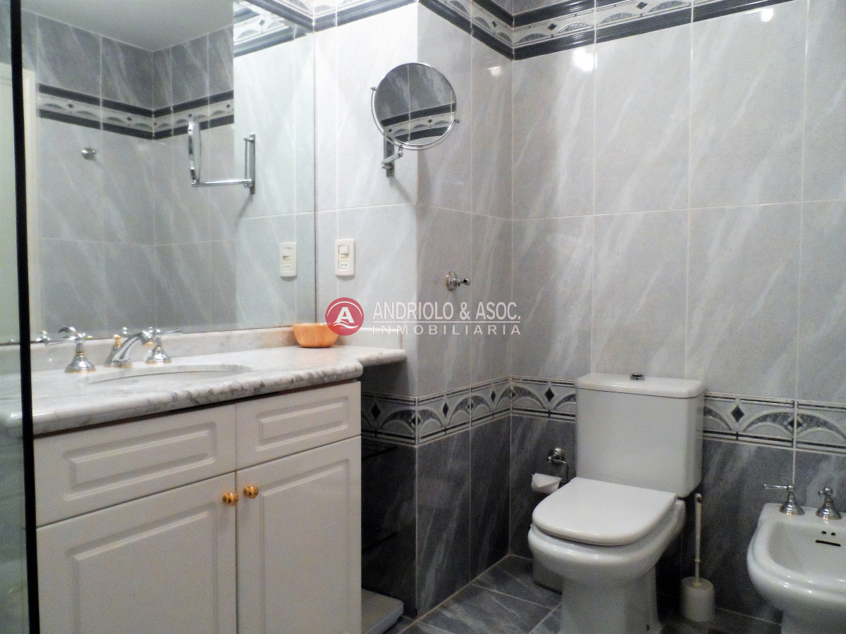 Apartamento ID.254 - primera linea de playa mansa 
