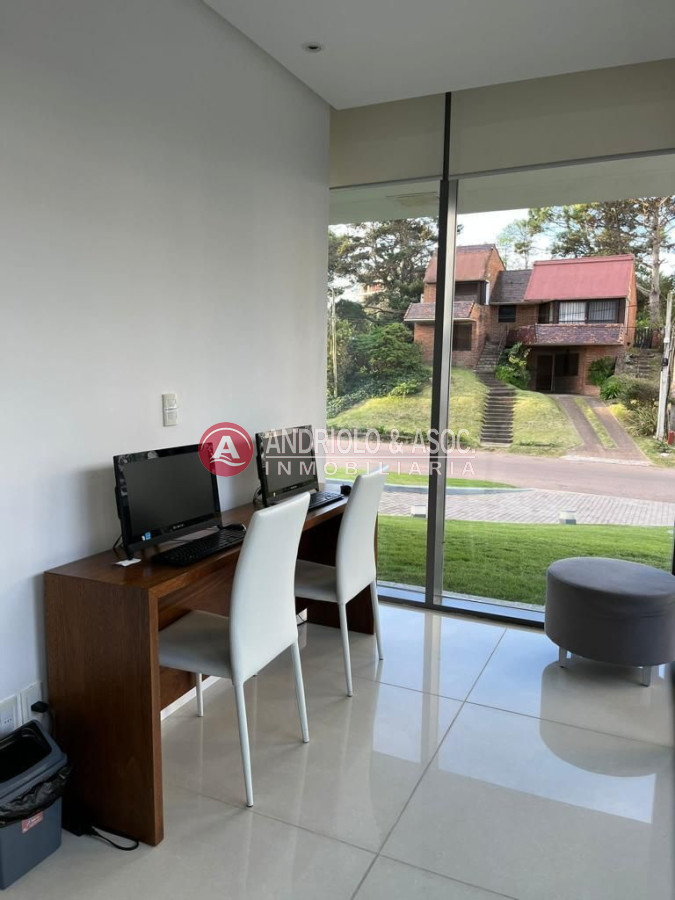 Apartamento ID.9125 - Monoambiente en Punta del Este 