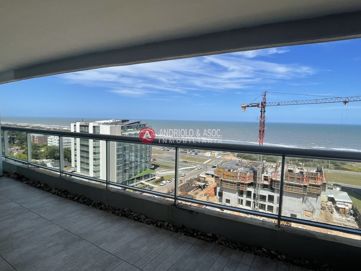 Apartamento ID.7915 - VENTA DE APARTAMENTO A METROS DE PLAYA BRAVA A ESTRENAR