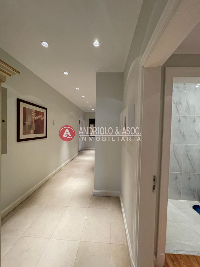 Apartamento ID.8793 - Penthouse en primera línea  